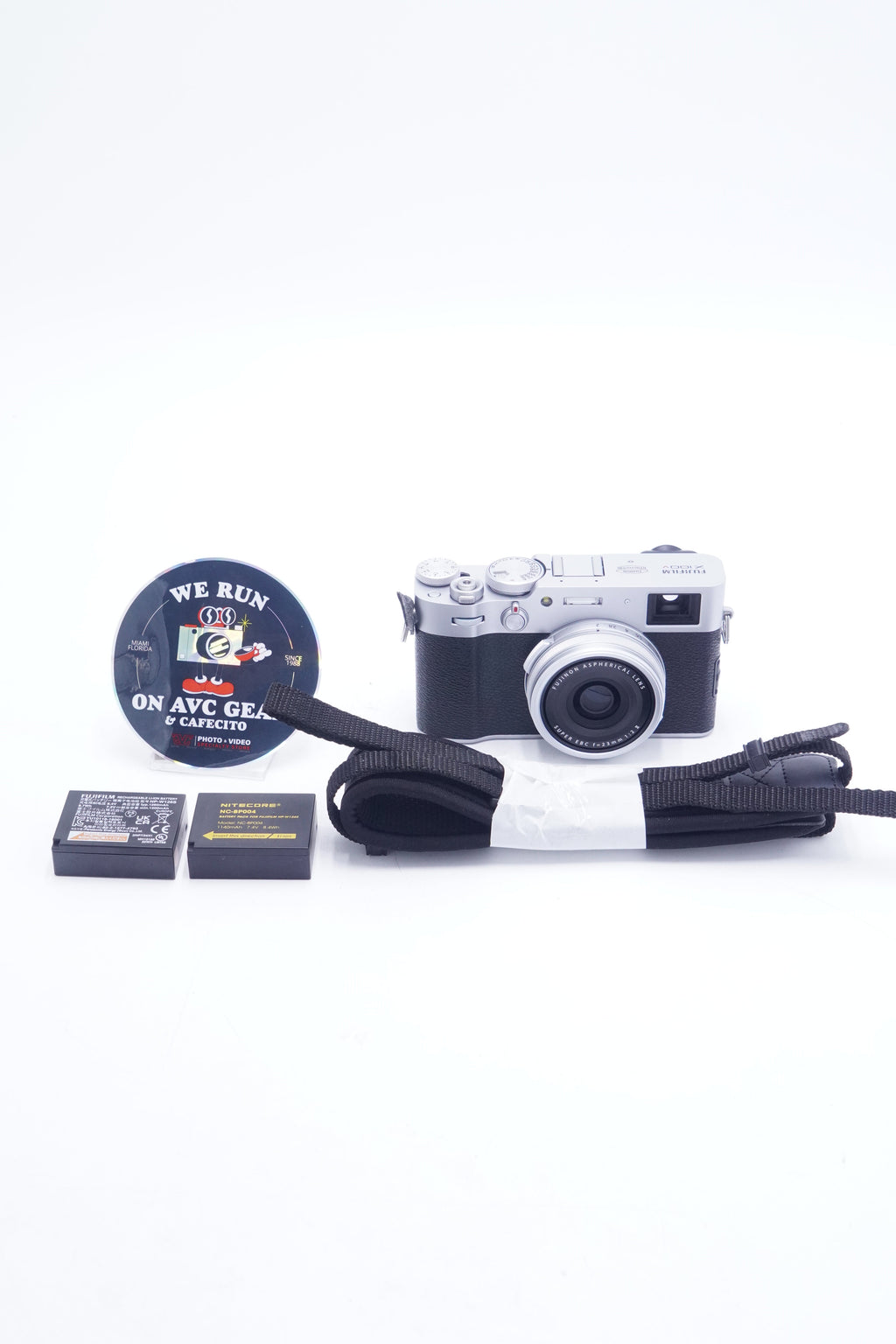 Fujifilm X100VSIL-00359 X100 V Compact Digital Camera (Silver), Used
