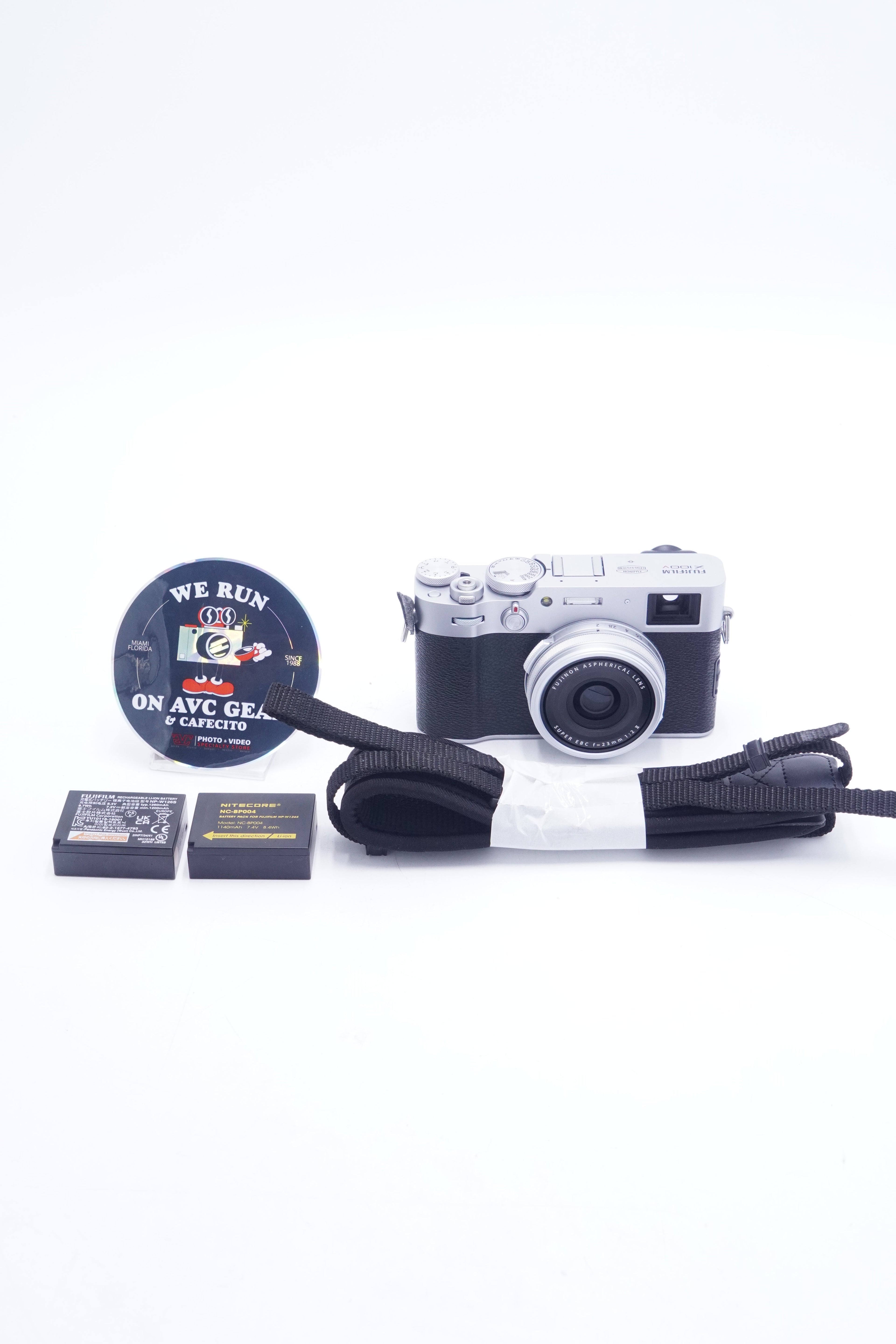 Fujifilm X100VSIL-00359 X100 V Compact Digital Camera (Silver), Used