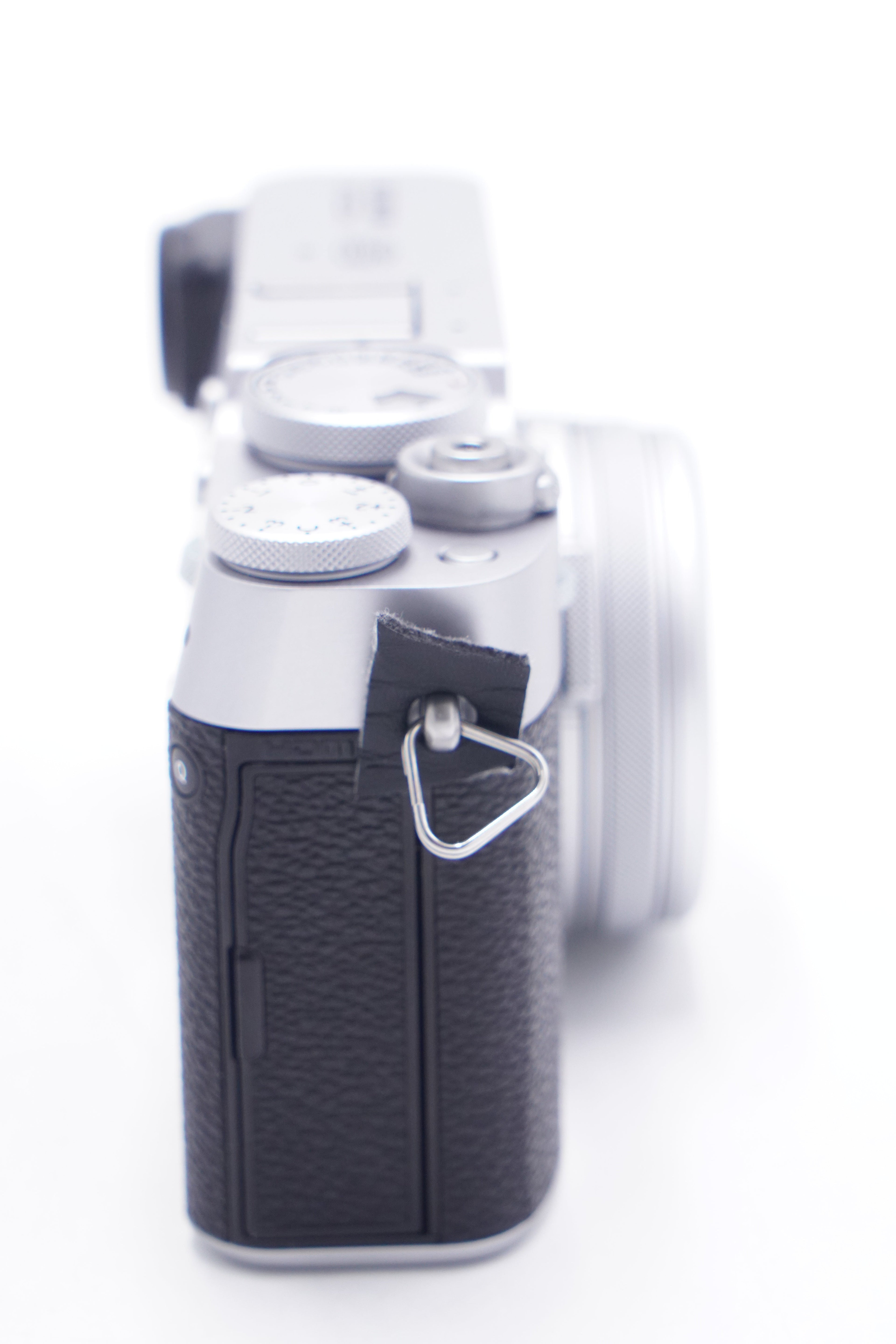 Fujifilm X100VSIL-00359 X100 V Compact Digital Camera (Silver), Used