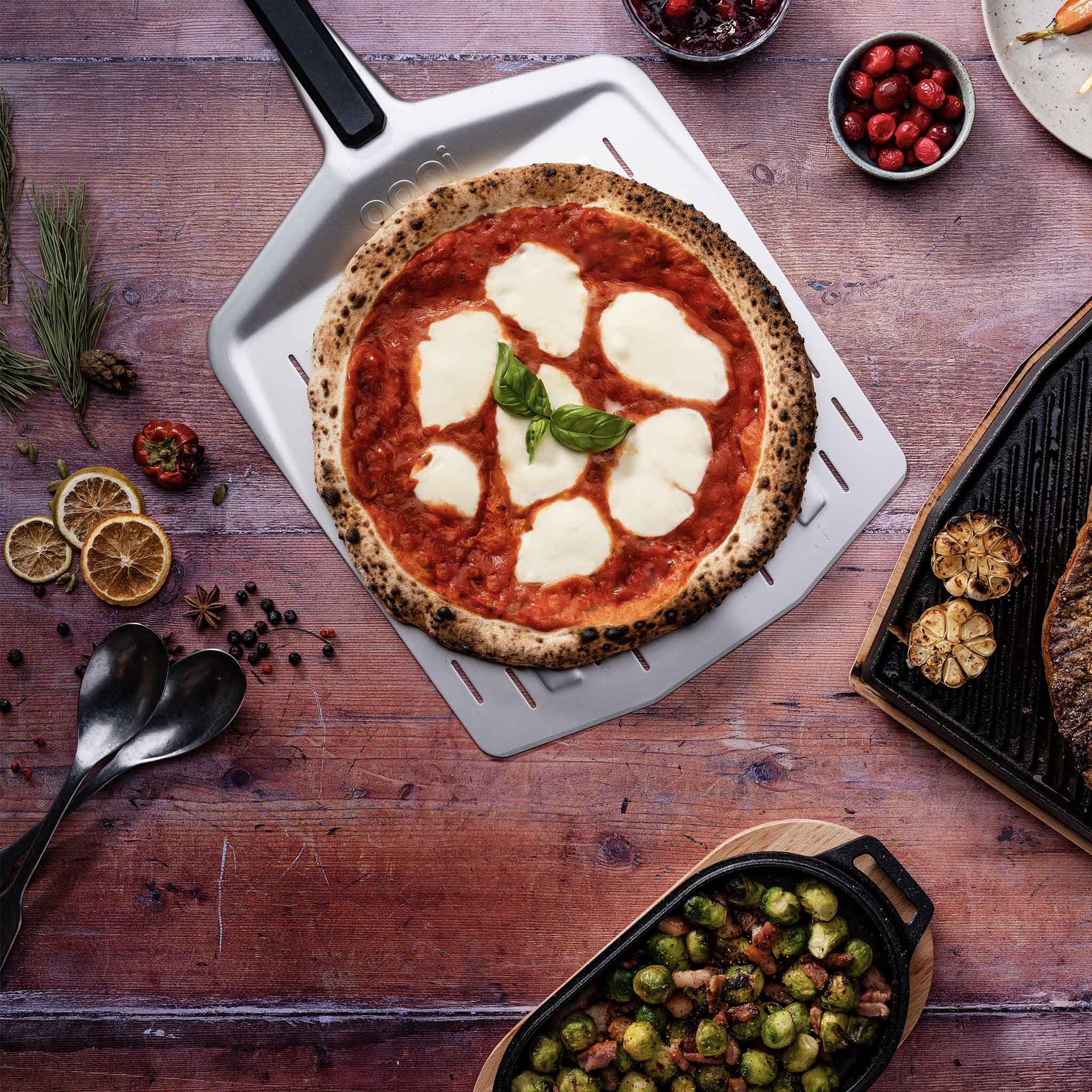 Ooni Perforated Pizza Peel